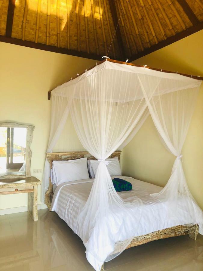 Bamboo Bali Hill Bungalows Amed  Exterior photo