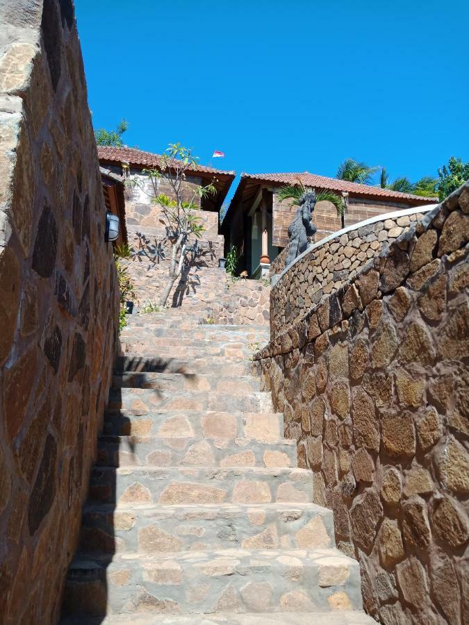 Bamboo Bali Hill Bungalows Amed  Exterior photo