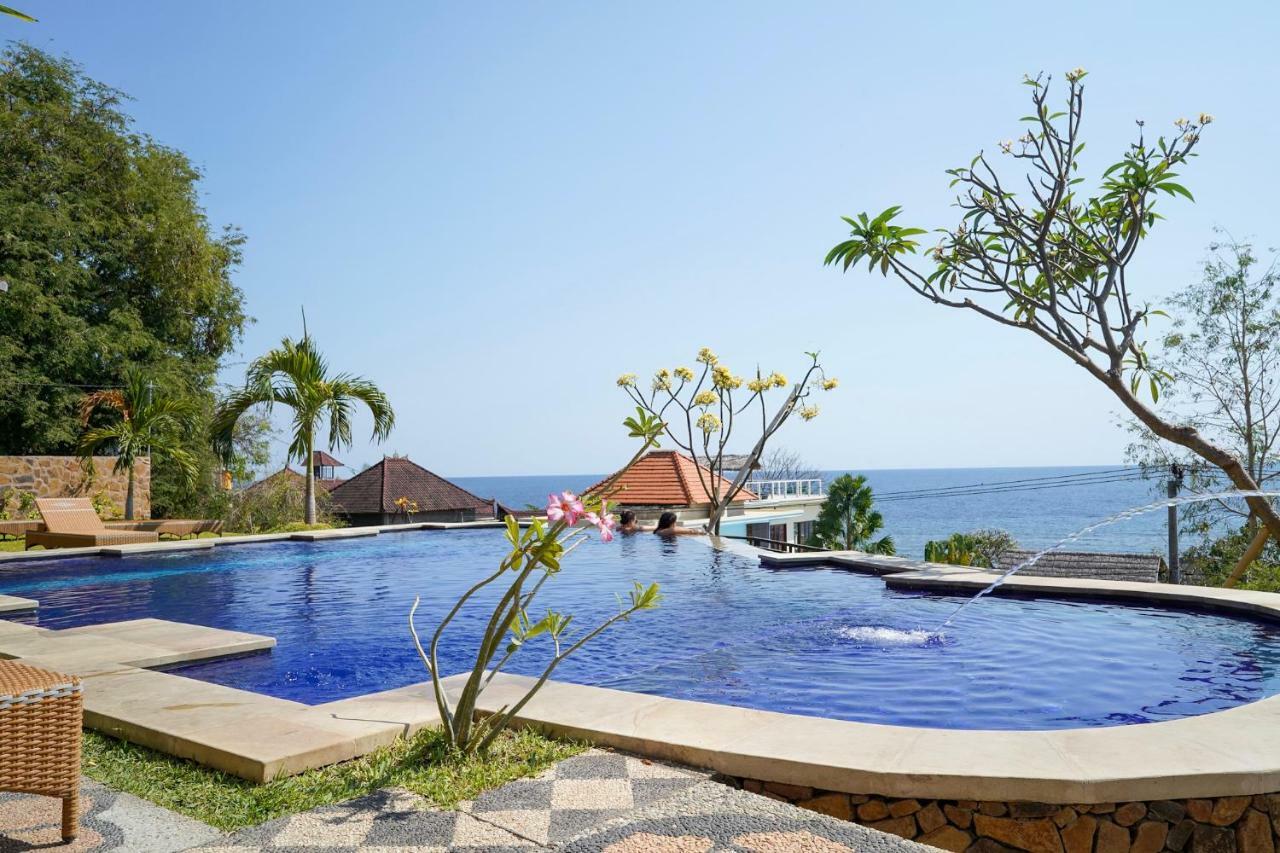 Bamboo Bali Hill Bungalows Amed  Exterior photo