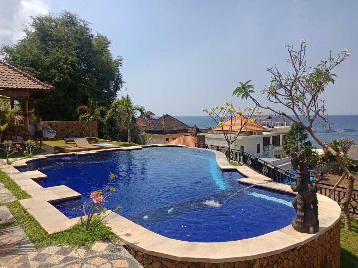 Bamboo Bali Hill Bungalows Amed  Exterior photo
